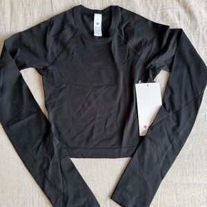 lululemon swiftly tech 2.0 cropped  Black Long Sleeve Top